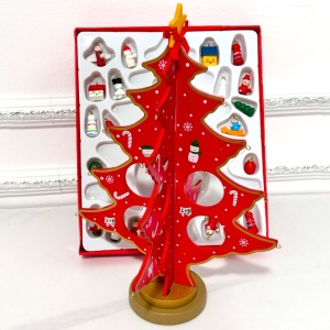 Decoratiune Craciun, craft Do it Yourself, bradut si globulete in miniatura, 30 x 25 cm, Rosu - Img 5