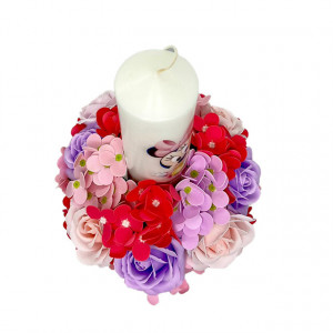 Lumanare de botez cu Minnie Mouse si flori de sapun