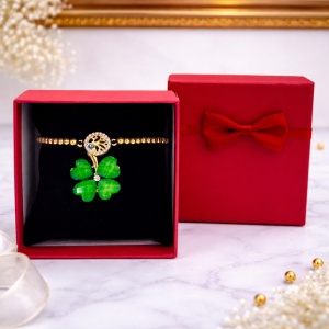 Pachet Martisor 3 seturi premium bratara si brosa trifoi, ambalate individual in cutii elegante - Img 3