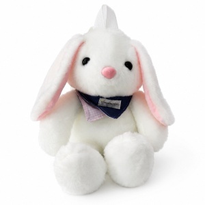 Rucsac jucarie din plus Iepurasul Snowy, cu bretele reglabile, buzunar cu fermoar si bandana, alb ultra-soft