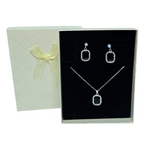 Set bijuterii dama Feeling Black din inox cu colier si cercei, piatra neagra eleganta, in cutie eleganta - Img 4