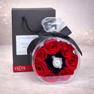 Set floral My Only Rose, ambalaj decorativ tip sticla parfum, Trandafiri de sapun si ceas de dama cu cristale, in cutie eleganta cu mesaj