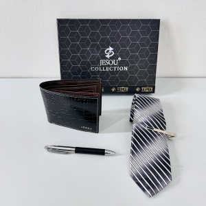 Set pentru barbati JESOU COLLECTION, cutie cu portofel, cravata cu ac, si pix, Gri