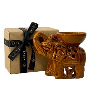 Suport ceramic pentru aromaterapie in forma de elefant, cu vas adanc pentru uleiuri esentiale si cutie premium