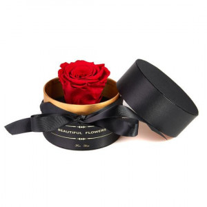 Trandafir criogenat in cutie neagra de satin