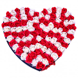 Aranjament floral cutie in forma de inima cu 101 trandafiri de sapun, Rosu - Alb
