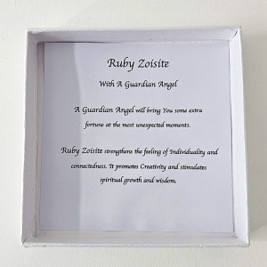 Brățară Amethyst Ruby Zoisite, din pietre semiprețioase si charm aripi de inger, in cutie cadou - Img 5