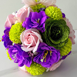 Buchet Mireasa cu trandafiri, stamine, anemone si dalii de sapun, multicolor - Img 6