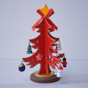 Decoratiune de Craciun, bradut si globulete in miniatura, rosu - 13 x 6.5cm