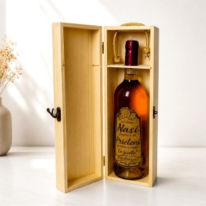 Pachet premium vin propunere nasi in cutie din lemn gravata cu ilustratie conac - Img 5