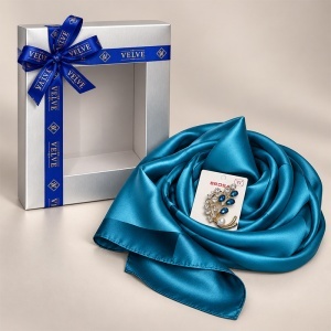 Pachet Silky pentru femei cu esarfa eleganta si brosa, 170 x 90 cm, Albastru turcoaz - Img 5