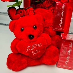 Pachet Special Valentine "I Love You", ursulet plus Ily, apa de parfum 30 ml si trandafir decorativ, in cutie cu fereastra - Img 3