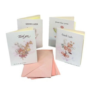 Set 4 felicitari cu design 3D si plic