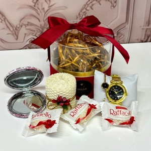 Set elegant Strong Vibe, pentru femei, oglinda, set cu ceas si bratara, praline Raffaello si lumanare decorativa, in cutie eleganta rotunda , Rosu detaliutara, raffaello si lumanare