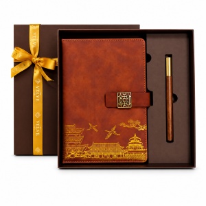 Set Oriental Notebook, cu agenda si pix, in cutie eleganta, Maro