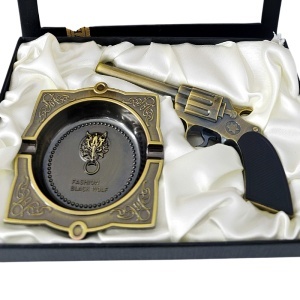 Set pentru barbati Outlaw Kit, cutie cu scrumiera si bricheta din metal model Revolver, Vintage bronz - Img 5