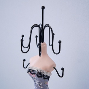 Suport in forma de papusa pentru accesorii, Gri/Crem, 31 cm