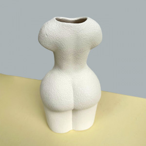 Vaza ceramica Naked, in forma de bust femeie, decoratiune artizanala, alb sidefat