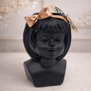 Vaza Girl, din material ceramic, Negru