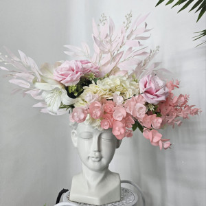 Vaza Venus Adonis, cu aranjament floral artizanal inclus, Alb