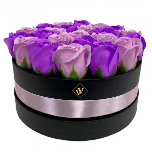 Aranjament floral Special Color in cutie rotunda cu 23 trandafiri sapun Mov-roz prafuit