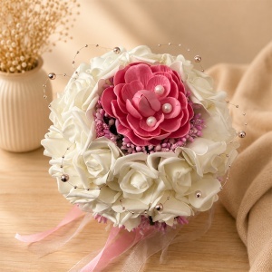 Buchet de mireasa premium, cu nuferi, trandafiri din spuma si stamine aurii, 28 cm - Img 3