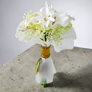 Buchet mireasa White Elegance cu cale albe si cristale decorative, 30x20 cm - Img 5