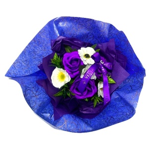 Buchet Poppy cu floare de mac si 3 trandafiri de sapun , plante artificiale, Albastru