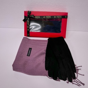 Cadou Secret Santa pentru femei, cu Esarfa lunga tip Sal si manusi asortate, in cutie premium de prezentare, Mov prafuit, 25x15cm