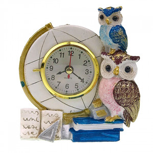 Decoratiune ceas de masa in forma de glob pamantesc cu bufnite din rasina, Blue, 12x13cm