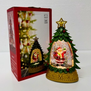 Decoratiune de iarna cu brad