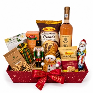 Pachet cadou Christmas Moment, cu vin roze, cozonac, ceai, covrigi, ciocolata, Spargator de nuci si om de zapada cu led - Img 4