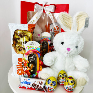 Pachet cadou Paste Bunny Joy cu iepuras de plus alb si dulciuri Kinder - Img 5