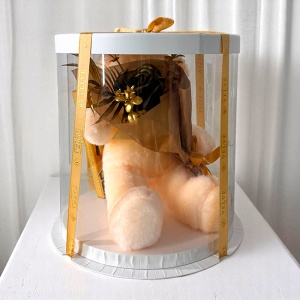 Pachet Golden Love cu ursulet de plus crem, trandafir auriu de sapun si ciocolata Schogetten, in cutie cadou transparenta - Img 6