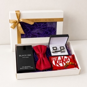 Set pentru barbati Ruby Crimson Edition cu parfum arabesc Black Ink, papion rosu, butoni, ac de cravata si ciocolata - Img 5