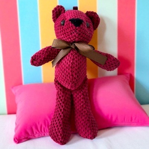 Ursulet de plus crosetat Robi, cu fundiță, Inaltime 18 cm, Bordo - Img 3