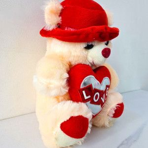 Ursulet de plus Pudding, palarie cu bentita satinata si inimioara imprimata "Love", inaltime 30 cm, Crem 1