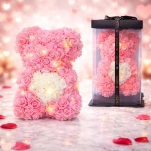 Ursulet floral 25 cm, cu LED-uri luminoase, trandafiri spuma cu inima alba, in cutie cadou, Roz somon