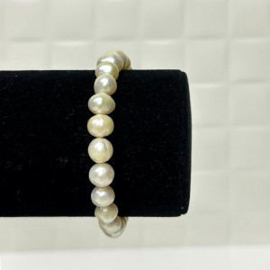 Bratara dama Classy, elastica, cu perle medii de cultura, Alb unt