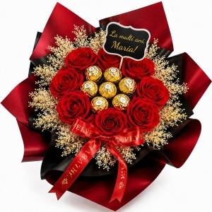 Buchet cadou Delice pentru femei, cu mesaj „La Multi Ani, Maria!”, 9 trandafiri din sapun si 7 praline Ferrero Rocher