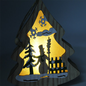 Casuta Fir in forma de bradut, cu luminite si design de iarna, CFL15