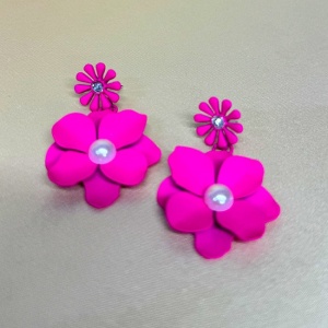 Cercei lungi Theona, design floral, cu tija si pietre artizanale, Fucsia 3