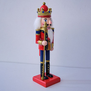 Decoratiune de Craciun, Spargatorul de Nuci imbracat in uniforma festiva, Soldat, Rosu - Albastru, 25cm