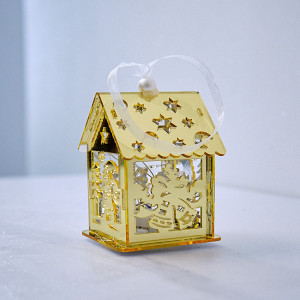 Decoratiune de Craciun cu muzicuta si luminite, tip casa, Auriu, 8x4,5 cm