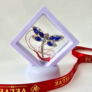 Martisor brosa Serene Flight, cu cristale artizanale si snur, in suport elegant, Albastru 3