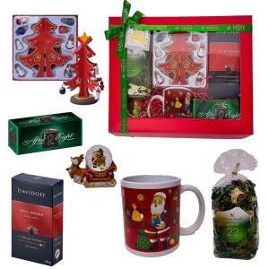 Pachet Secret Santa, cu brad decorativ din lemn, ornament glob, cana 300ml, ciocolata AfterEight, cafea Davidoff 250g si flori uscate parfumate, in cutie rosie