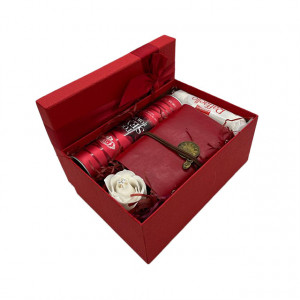 Set cadou Glamour pentru femei, Parfum PcDesign, Cuba Too Sexy For You, Jurnal de calatorie, Praline Raffaello si trandafir alb din sapun, in cutie cadou, 23x16x9 cm