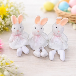 Set decoratiuni de Paste White Bunny 3 iepurasi decorativi din plus