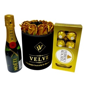 Set premium pentru femei cu trandafiri aurii de sapun, Ferrero Rocher si Moet 200 ml