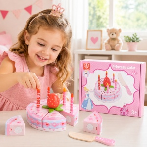 Set tort aniversar din lemn Princess Cake cu capsuna si lumanari, 3+ ani - Img 2